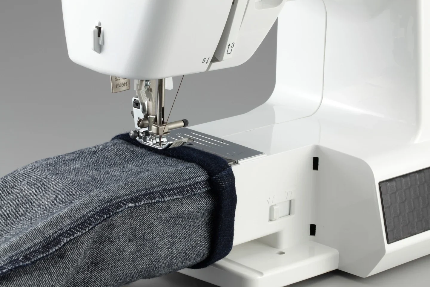 Brother - HF27 - Mechanical Sewing Machine / Symaskine - Image 3