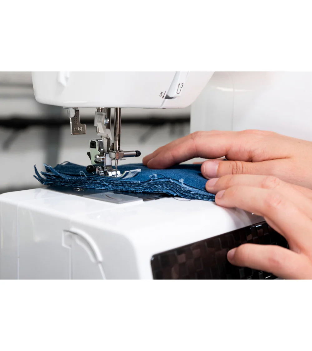 Brother - HF37 - Mechanical Sewing Machine / Symaskine - Image 4