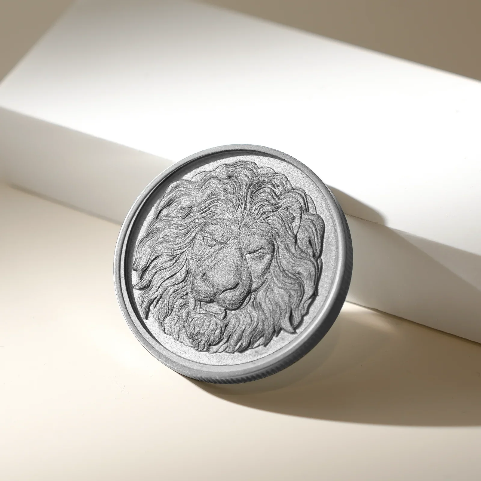 xTool - Blank Commemorative Zinc Coins (5pcs) - Image 2